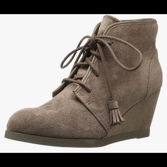Madden Girl Women's Dallyy Ankle Bootie 9M - Picture 1 of 4